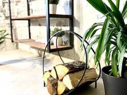 Купити маленьку дровницю для квартири