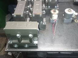 Куплю пневмораспределители В63, В64, У71-22, У71-24 на запчасти