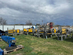 Куплю срочно Оборудование для маслоцеха маслопресс жаровни семенарушка вальцы