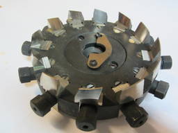 Куплю станочную оснастку