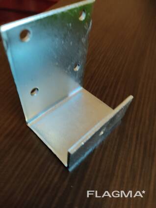 Куточок кріпильний П образний 65х35х17х50х2 сталевий загиб