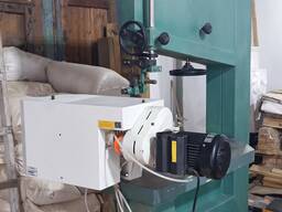 Ламелеріз - Стрічкопильний вертикальний верстат з автоматичною подачею