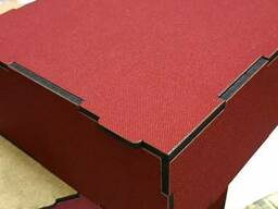 Лазерная резка и отделка деталей тканью с принтом