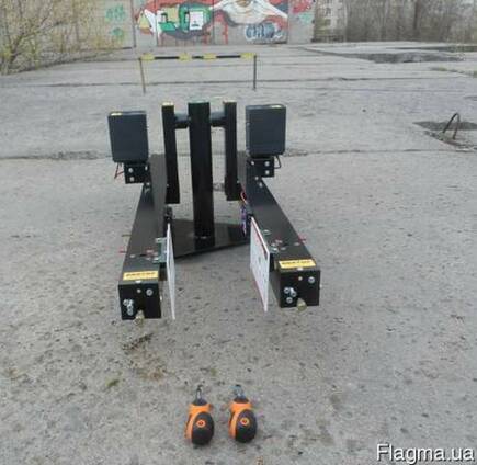 Лазерный стенд сход-развал для легковых авт "Вектор-Скво-1м"