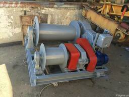 Лебедка электрическая маневровая двухбарабанная ТЛ-8Б