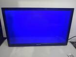 Лед телевизор Б/У для села BRAVIS 32" FullHD, цвета бомба - фото 1