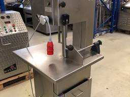 Ленточная пила MADO