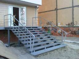 Лестницы, лестничные марши металлические