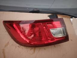 Ліхтар лівий зовнішній Renault Clio (IV) 265554091R