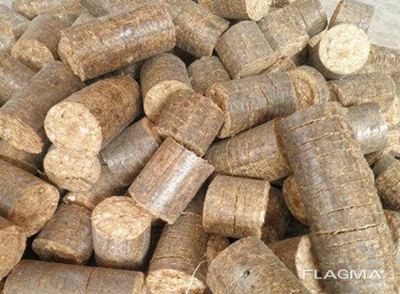 Линия по производству древесных брикетов Wektor - новый брикетировочный пресс