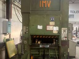 Линия прессования с прессом DFL 250, год выпуска 1998, разматыватель-правило-подающее устр