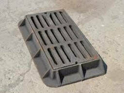 Ливнеприёмник малый "ДМ" с з\у (80кг) (реш 580*300*45. ..