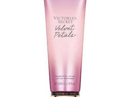 Лосьон для тела Victoria's Secret Velvet Petals 236 мл Original