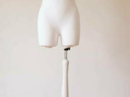 Манекен жіночий кравецький демонстраційний з бедрами - 50р.