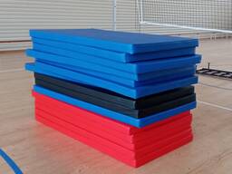 Мат спортивний