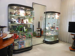 Мебель и оборудование для салонов красоты б\у - продам