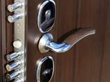 Встановлення замків у вхідні двері - фото 3