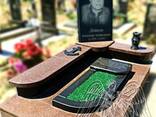 Мемориальные комплексы из гранита на заказ в Запорожье - фото 1