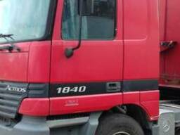 Mercedes Aktros 1840