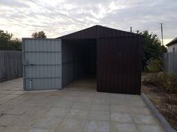 Металевий гараж з профлиста, виробництво та встановлення