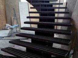 Модульні сходи зі сталі на вулицю