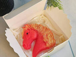 Мило ручної роботи Кінь Чемпіон в коробці