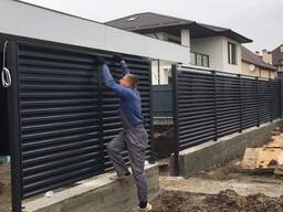 Монтаж паркану жалюзі