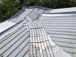 Монтаж систем снеготаяния