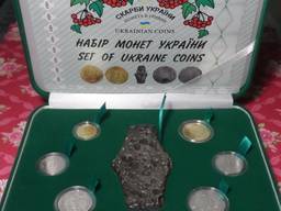 Набор обиходных монет Украины в футляре монета гривна копейка