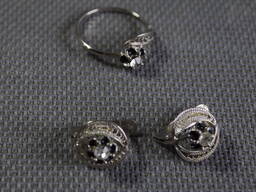 Набор серьги и кольцо скань мельхиор с прозрачной вставкой бижутерия каблучка сережки БУ