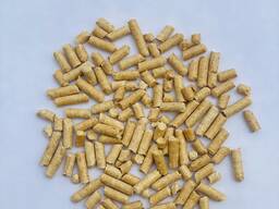 Пелета паливна деревна соснова 100% без сміття. Гранула. Світла з стружки.