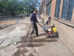 Різання асфальту, бетону, моноліту