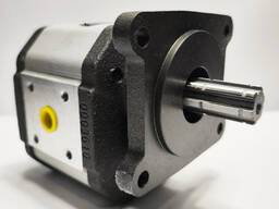 Насос шестеренний Q2-34L-B01D20-SS11S10-V Югострой (Jihostroj)