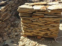 Камень песчаник колотый