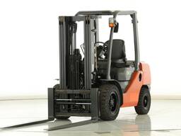 Навантажувач дизельний Toyota 02-8-FD-30, 813 мотогодин