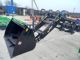 Навантажувач фронтальний Bеromet 1244