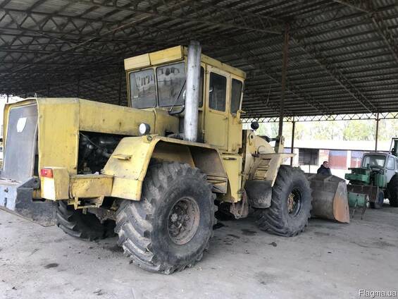 Навантажувач К-702