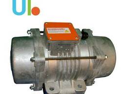 Вибратор площадочный электромеханический ИВ-107а 380В