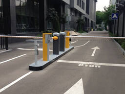 Обладнання для платного паркінгу