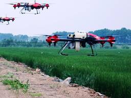 Обработка полей дронами