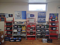 Продаж акумуляторів , заряд та відновлення автомобільних та інших акумуляторів