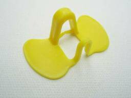 Очки для кур и фазанов