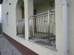 Огородження балконів із нержавіючої сталі