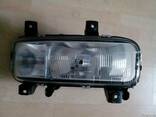 Окуляр фары на Мерседес Атего, Уголок бампера - фото 3