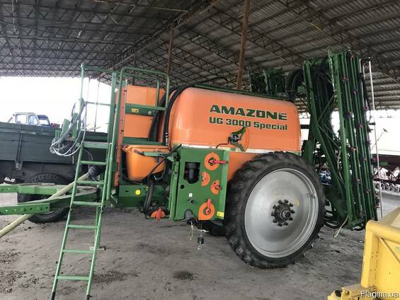 Оприскувач Amazone UG 3000(24 м)
