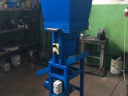 Орехокол конусный для грецкого ореха.