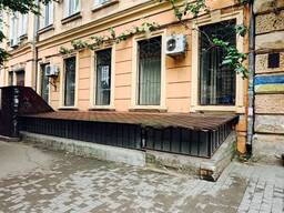 ОРЕНДА !ФАСАД! Офісне приміщення 170м2. Ніженська/Л. Толстого