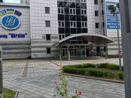 Оренда місця манікюра