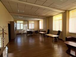 Оренда офісу без комісійних на Нивках