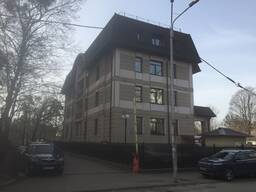 Оренда окремого поверху офісного приміщення 217,3 кв. м